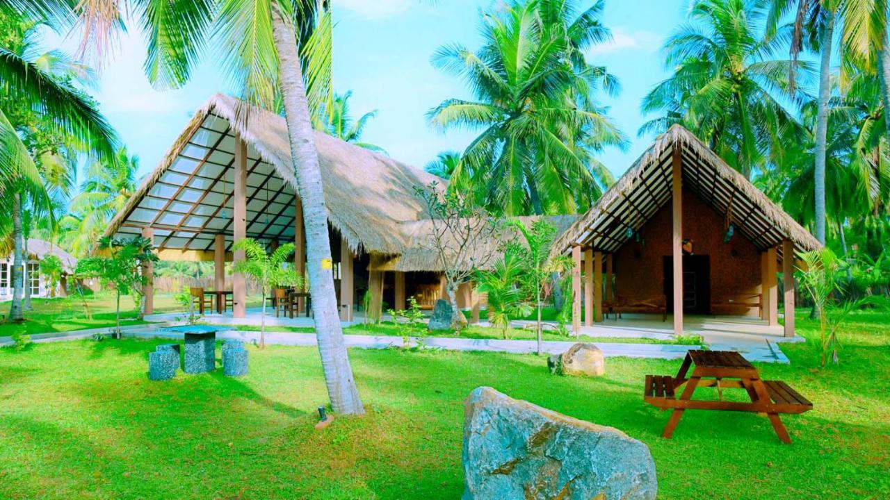 Coco Village Hotel Chilaw Bangadeniya Eksteriør billede