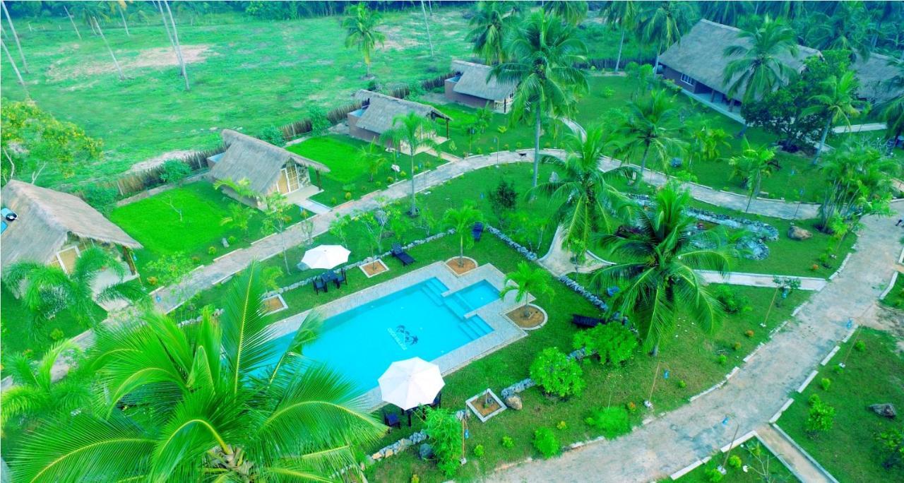 Coco Village Hotel Chilaw Bangadeniya Eksteriør billede