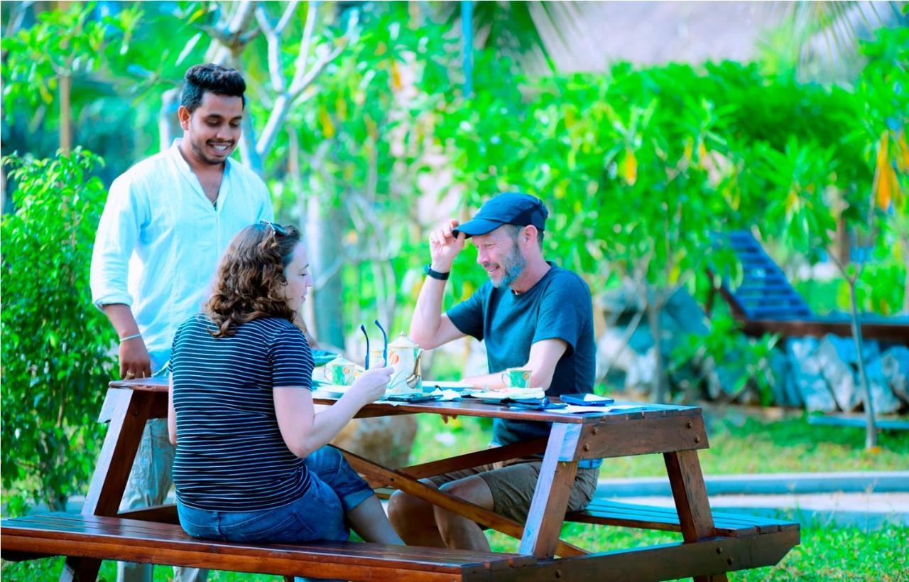 Coco Village Hotel Chilaw Bangadeniya Eksteriør billede