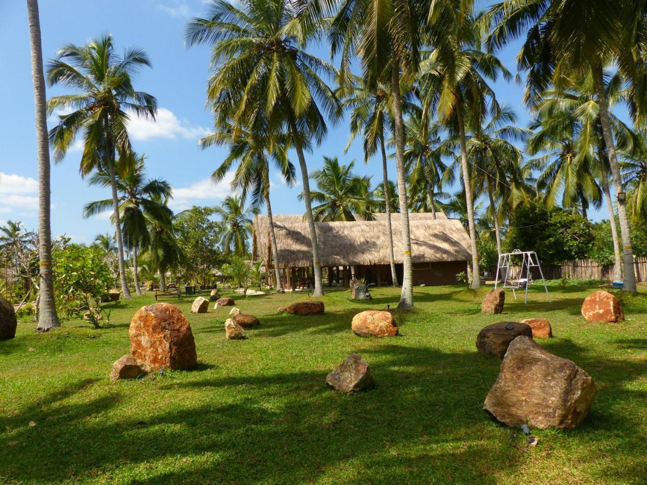 Coco Village Hotel Chilaw Bangadeniya Eksteriør billede